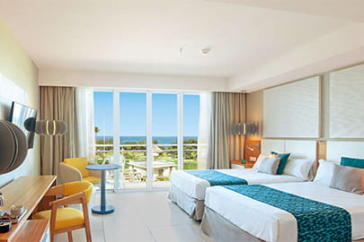 Grand Aston Varadero