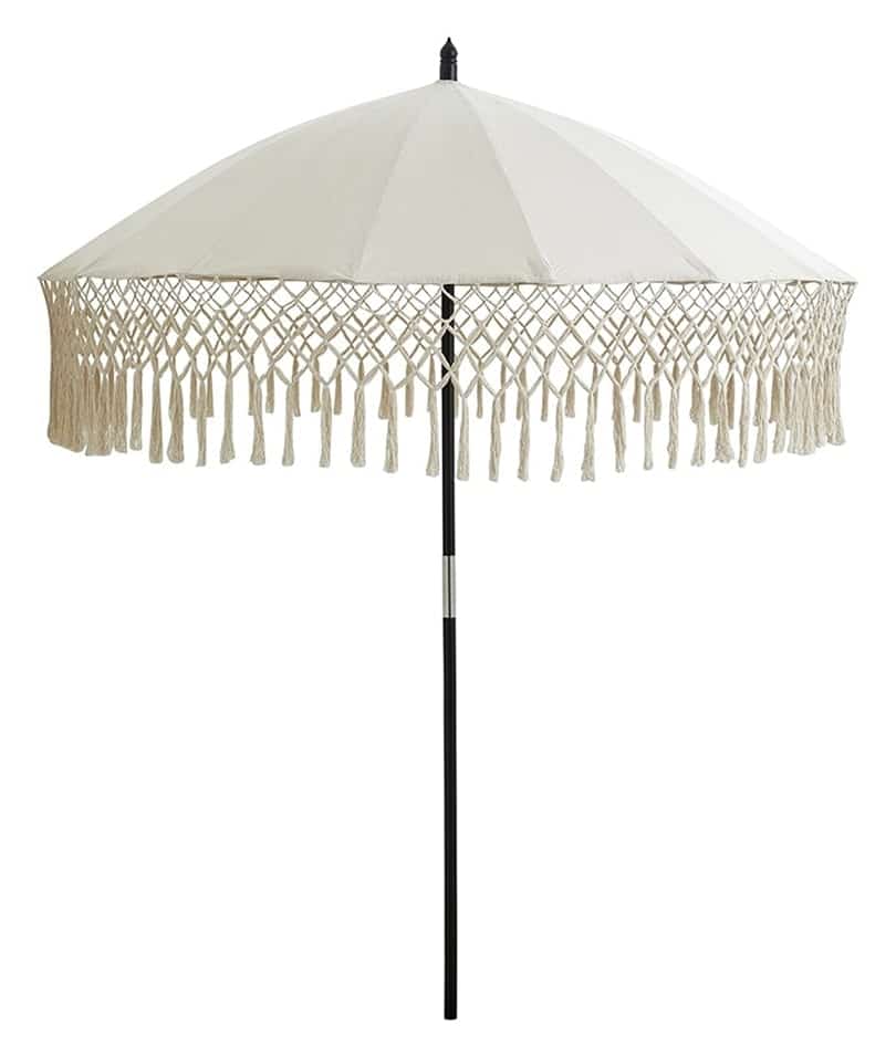 Nordal Torsa parasol in een minimalistische moderne Ibiza stijl