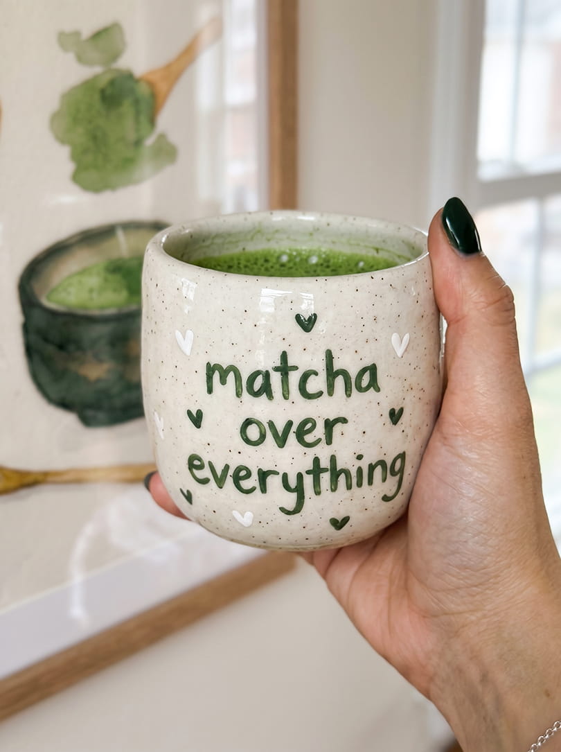 Matcha over everything keramiek schilderen mok inspiratie